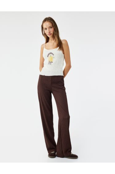 Sleeveless Blouse