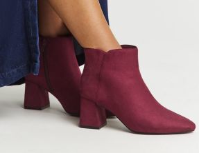 ar_ShoesSimplyBeApril27-BrandPage_STCC_08/10