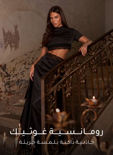 ar_all_GothicRomanceTheEditOctober_SIS_04/10_W